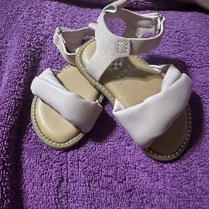 vince camuto infant sandals rose pink New 0-2 months gorgeous